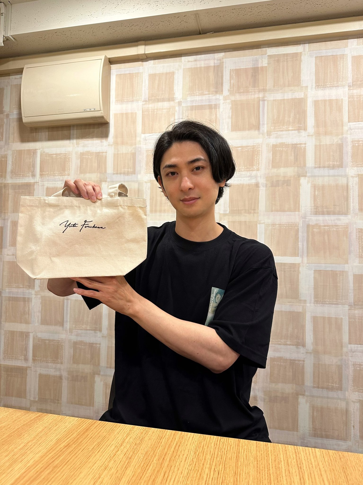 古川雄大さん　ライブツアー　delicious グッズ　yuN. トートバッグ 古川雄大スタッフ（公式） on X: 