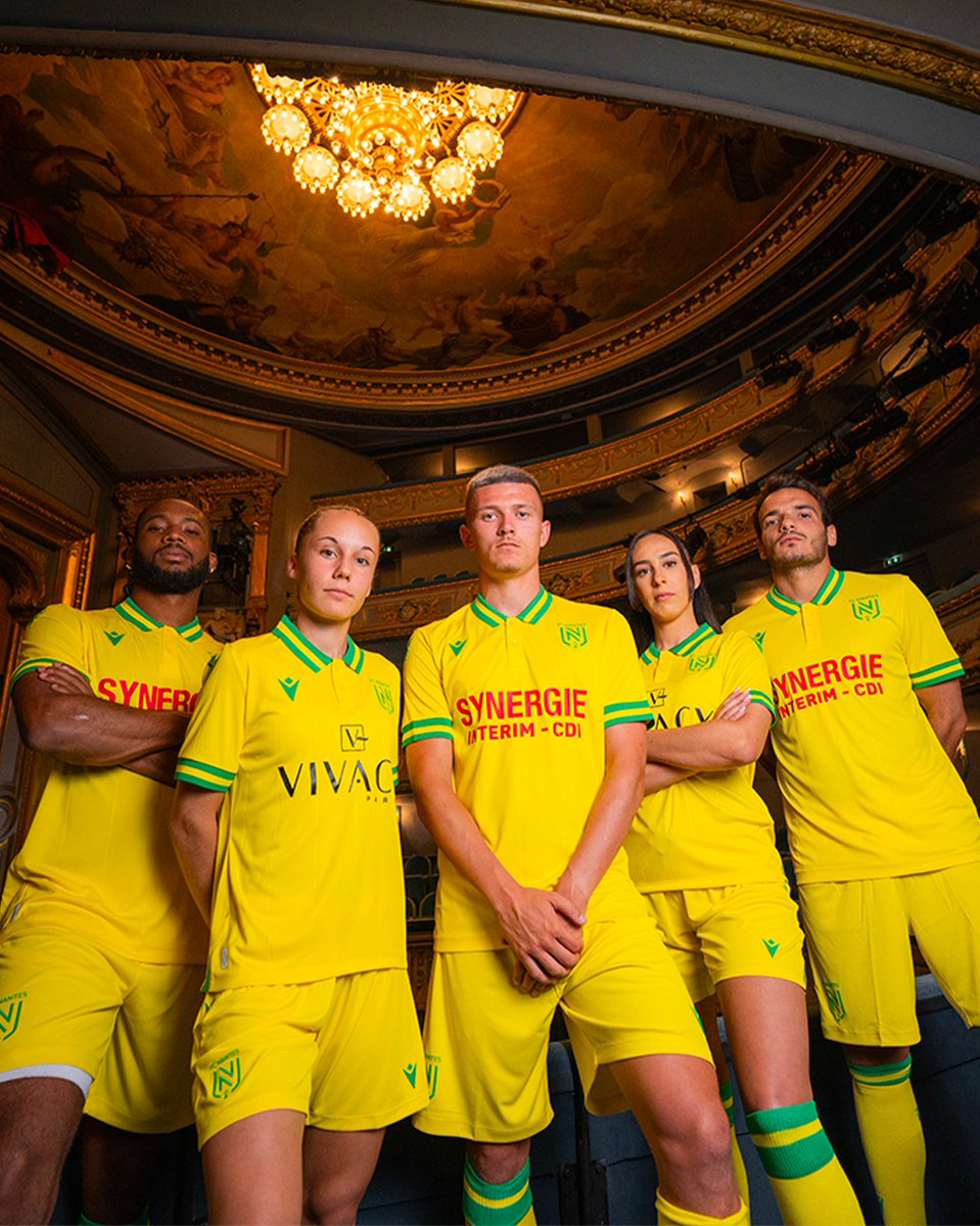 Maillot Domicile FC Nantes 2024/25 - Équipementier Macron, Neuf Avec étiquettes