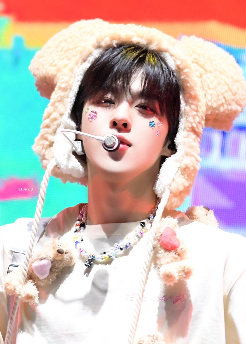𝐦❄︎𝐫𝐮 tweet media