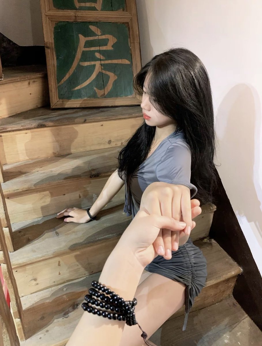 mengjiang05's tweet photo. 累了一天，来个人帮我搓澡，晚上我帮你按摩
#兼职 #线下约炮 #长沙学生 https://t.co/SaBTN87BxQ