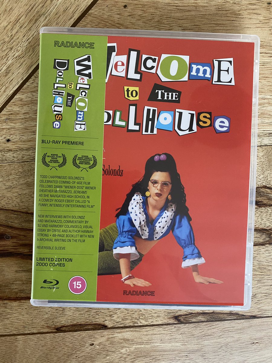 I bet you didn't start this week thinking you wanted to hear me and @sam_clements chatting for 50 minutes about #ToddSolondz' 1995 cult classic 'Welcome To The Dollhouse', but surprises keep life FRESH👇 🎧 podfollow.com/90-minutes-or-…