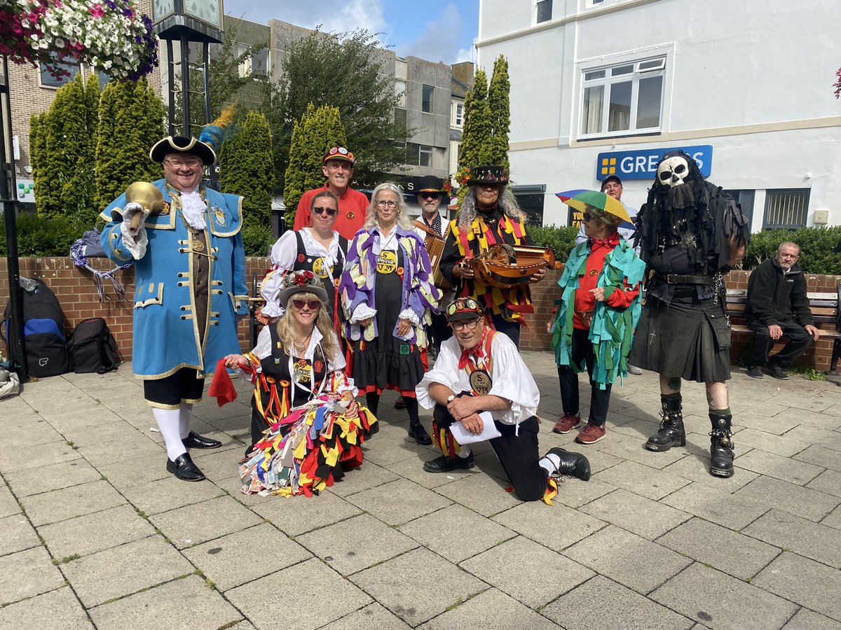 BBCSussex's tweet photo. A fabulous day of colour, live music, bells, sticks and hankies throughout Worthing today starting at the Guildbourne Centre at 10.30 with Sompting Village Morris, the Border Morris and various other sides from the entire area! With @Calltowncryer to start the proceedings and of course @OBrienKrystyna 😁💃🕺
