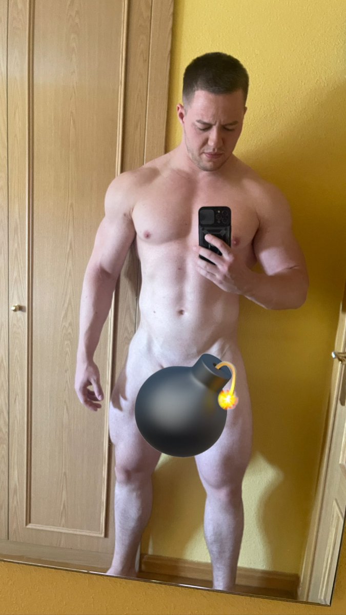 Para ver mas suscríbete a mi only fans 😏🚀😈 onlyfans.com/gymsroka
