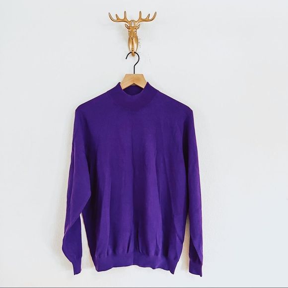 DShoponthecheap's tweet photo. So good I had to share! Check out all the items I'm loving on @Poshmarkapp #poshmark #fashion #style #shopmycloset #stmichael #tomjames: https://t.co/9WdVaNAxpN https://t.co/LhBQFvAWzQ