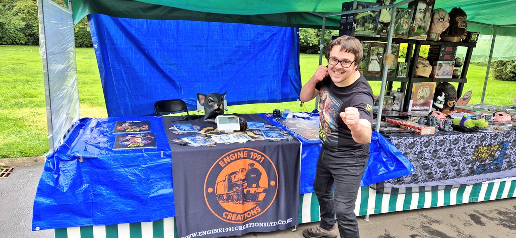 E1991Creations's tweet image. Come along to the free entry weekend @BGCPComicCon event held at Robertson Park in Renfrew Scotland! 

I'm selling signed copies of Caged Rats The Comic Volume 1 for £10 each with two different covers!!

Engine1991creationsltd.co.uk 

#BGCP #ComicCon #free  #Renfrew #indiecomics