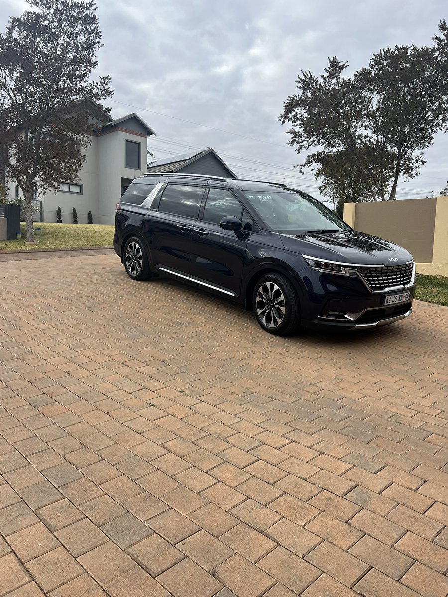 KMalatji's tweet photo. Thank you for the visit this morning @KiaSouthAfrica 

The Carnival is indeed what you say it is 👌🏾 https://t.co/Zft4Dbdeoa