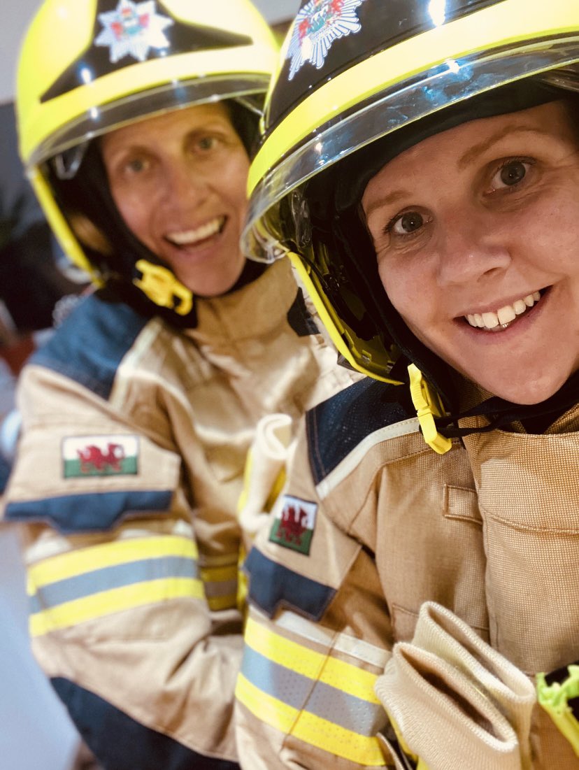 keoshere's tweet photo. Happy Llanelli Pride!!! π³οΈβπ
It feels great to have moved to a Fire Service/ Station/ Watch who are so supportive and accepting of me (and my wife) @bexrower π³οΈβπ #loveislove #pride #llanellipride #lgbtq+ @mawwfire https://t.co/gi1aAbNMbA