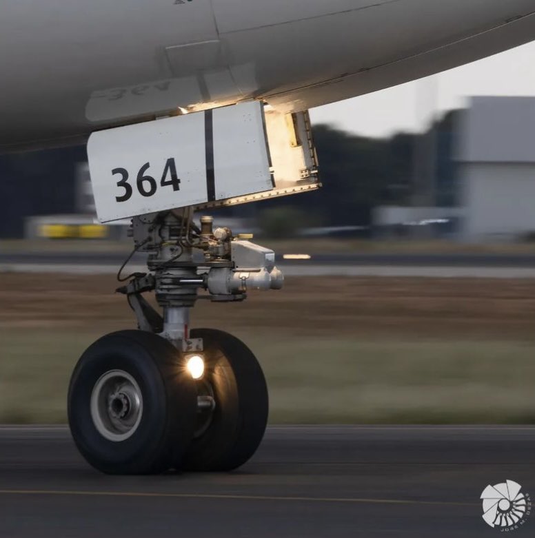 #vlcspotters #spotter #vlc #levc #sigmaespaña #canonphotography #canonespaña
#aviationphotography #aviation #avgeek #aviationgeek #aviationlovers #aviation4u #planespotting #spotters #instaircraft #instaviation @spottersbcnprat