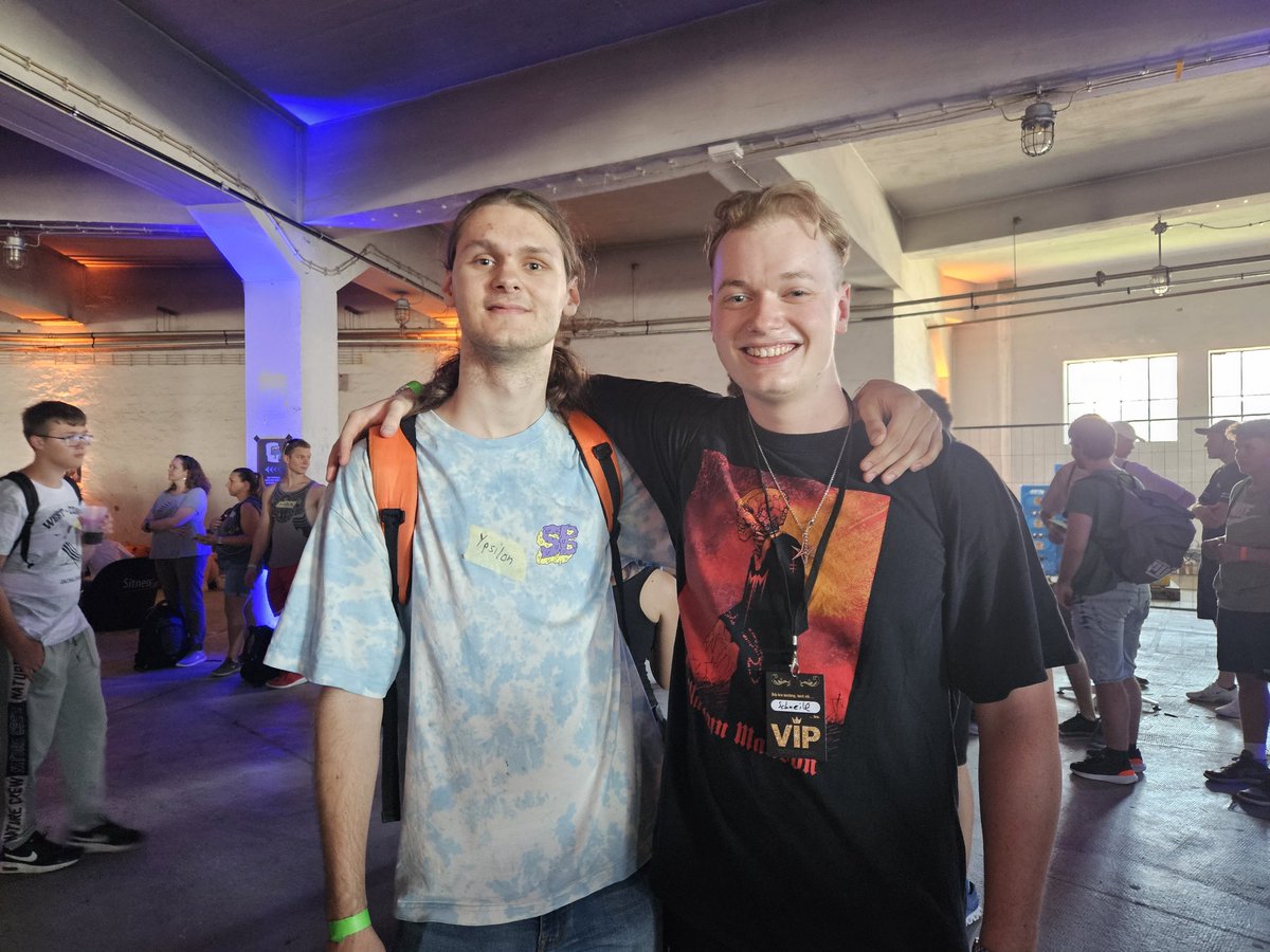 Yannick on Twitter: &amp;quot;Der einzig wahre @Schneile_&amp;quot;