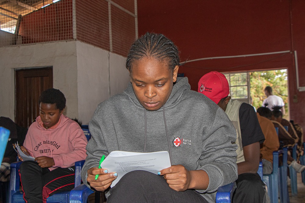 Krcs_NRbBranch's tweet photo. The Regional Manager, @PatKitonga has officially kicked off today's Regional #FirstAidCompetition that has started with the theory examination. https://t.co/JWVLzsZYdw