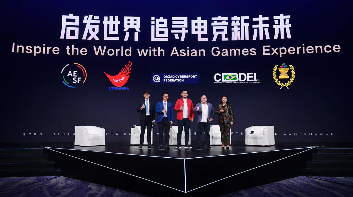 tencent_esports's tweet photo. The 2023 #GlobalEsportsSummit themed #LinktoFuture. Representatives of Esports and sports organizations from many countries including Vietnam, Brazil, Kazakhstan, and ASEAN member shared status of industry growth from the respective countries and regions. #TencentEsports https://t.co/6G38FSeiyO