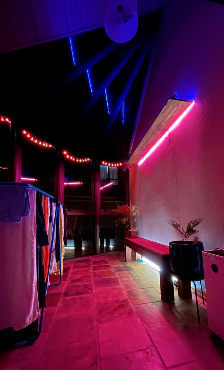 CucumberError's tweet image. I’m really starting to dig the look of our conservatory.