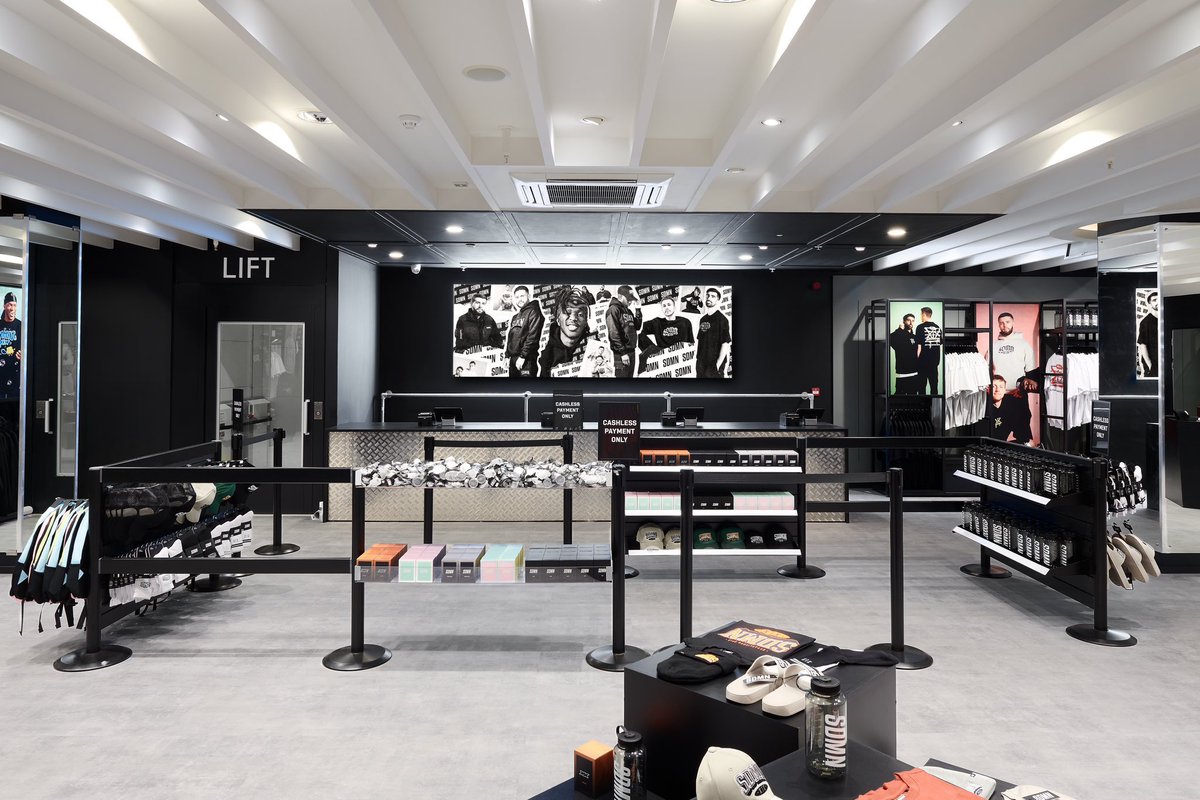 KSI's tweet photo. Just shutdown Bluewater for our new Sidemen Clothing store https://t.co/tcLyNTO0Tf