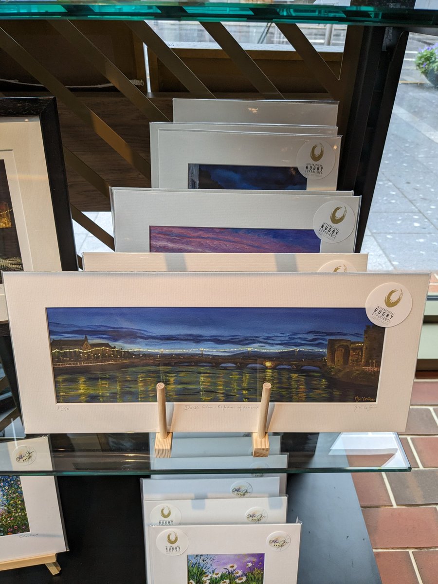 nici_quinn's tweet photo. Restocked at @IRELimerick today. Pop in if you brave the weather! Limited Edition prints available of Limerick scenes. #irish #irishart #art #limerick #limerickart #local #supportlocal #nicilegearart https://t.co/T0D0CYRdCW