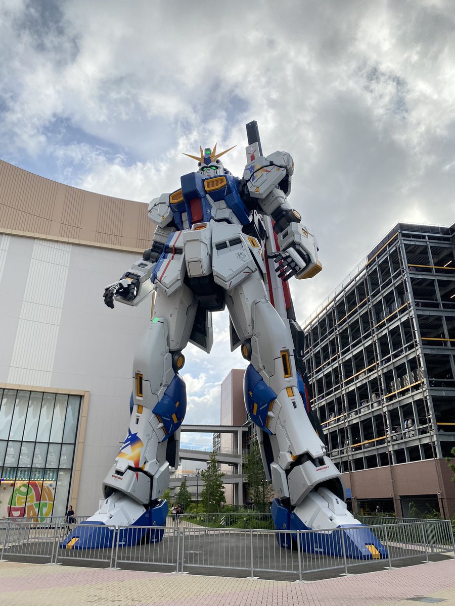 aiko5757's tweet photo. カッコよすぎた https://t.co/QaggaUjv13