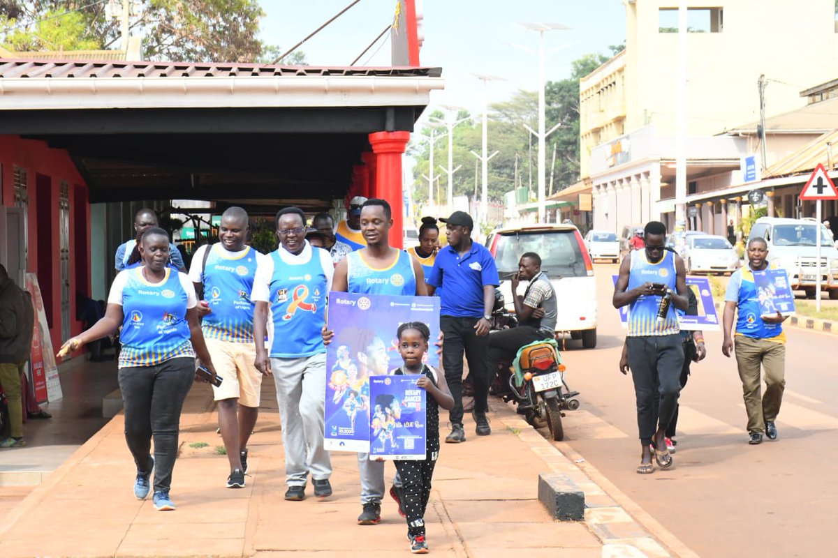 VictoriaNileRct's tweet photo. #wewillrun #RotaryCancerRun23 Eastern Area one launch has been successful with our sponsors @KrystalWaterUG @CentenaryBank @newvisionwire @nbssport1 @MinofHealthUG @RotaractD9213 @Rotary https://t.co/FPjZHHD5Au
