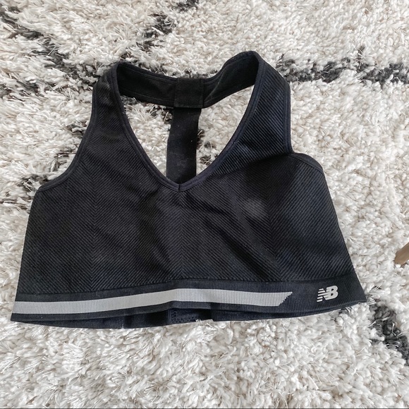So good I had to share! Check out all the items I'm loving on <a href="/Poshmarkapp/">Poshmark</a> from <a href="/flyestdeals/">Flyestdeals</a> #poshmark #fashion #style #shopmycloset #panini #athleta #newbalance: posh.mk/B5sqRC63rBb