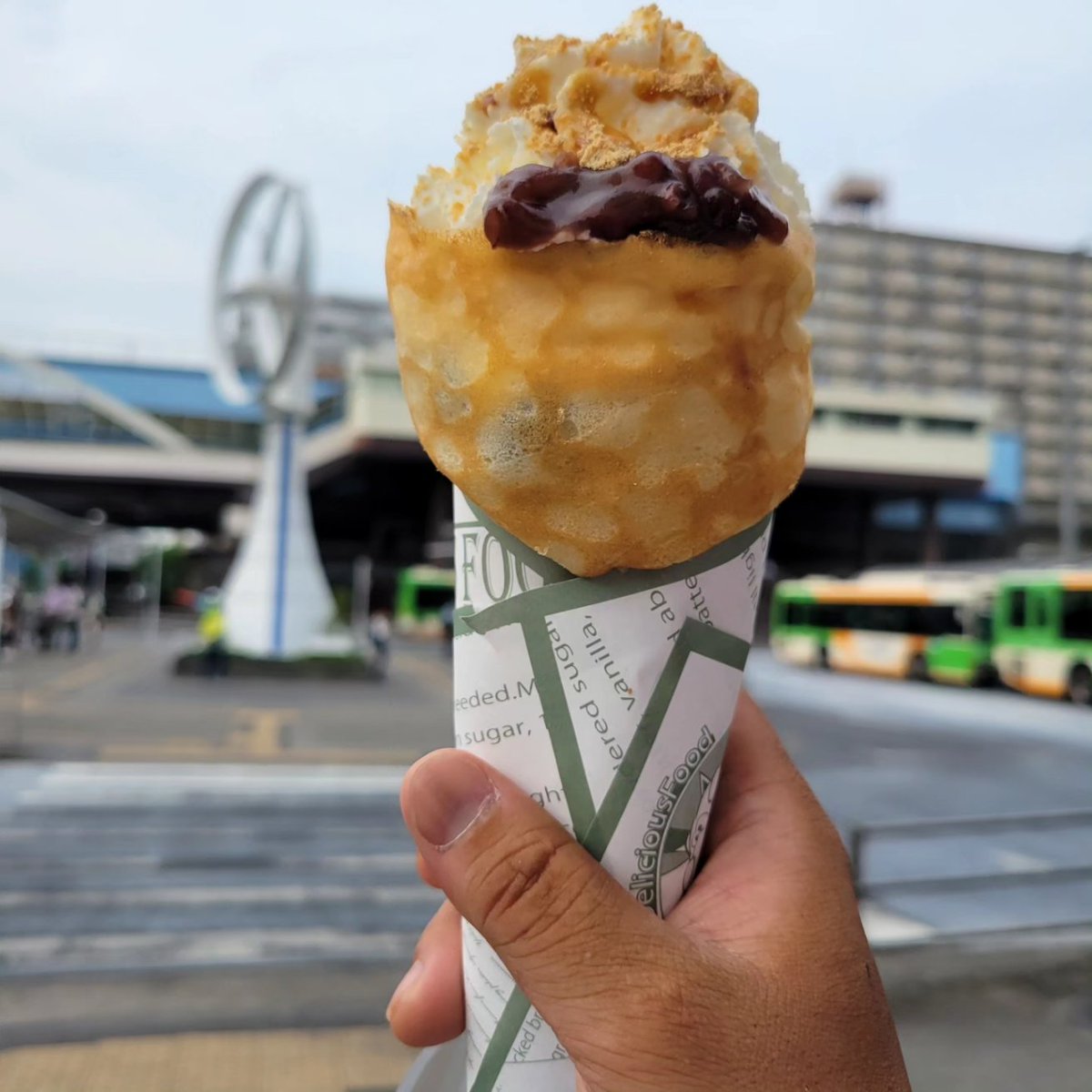 kusoyaro0812's tweet photo. 今日のクツ野郎 と、昨日の優勝報告 特別編
#忘れてた #babysbreath_crepe #間違いなく優勝 #アメリカンラグシー #OCTOGAMBOL #HRM #goslowcaravan #HOKAONEONE #PORTER #B印 #ハードオフファミリー #古着 #古着好きな人と繋がりたい #スニーカー好きな人と繋がりたい #和風クレープ https://t.co/4npmO6gaKN