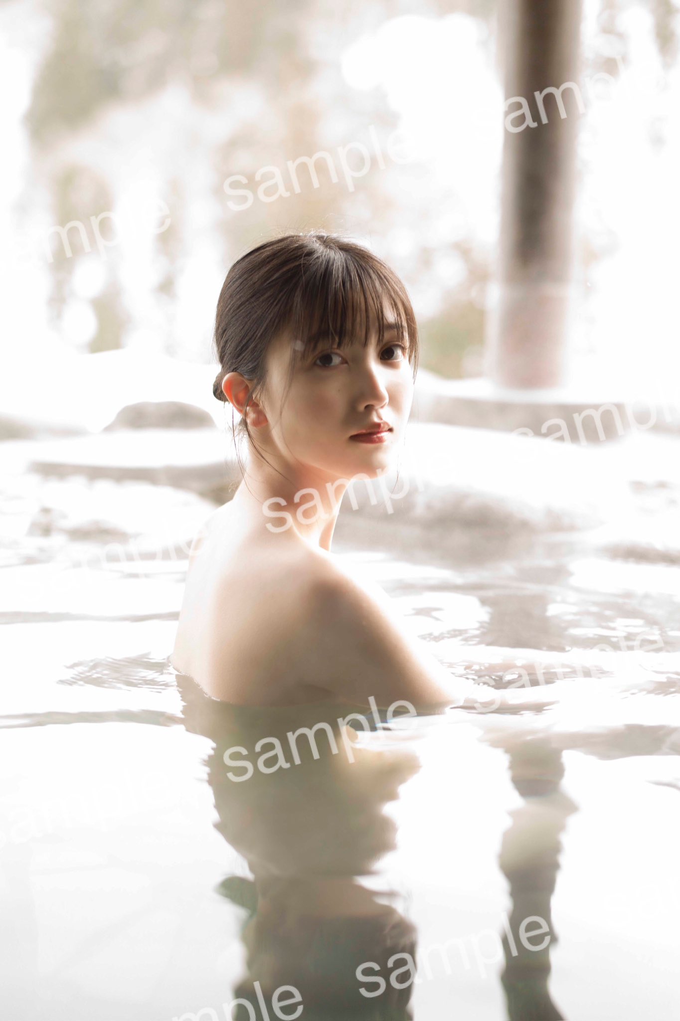 乃木坂46久保史緒里1st写真集『交差点』【公式】発売中 on X
