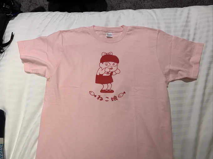 妖怪ガイドブックを買ってスタンプラリーもしたよ。3つ押し忘れた。 あとネコ娘Tシャツがかわいかったので買ってしまった。