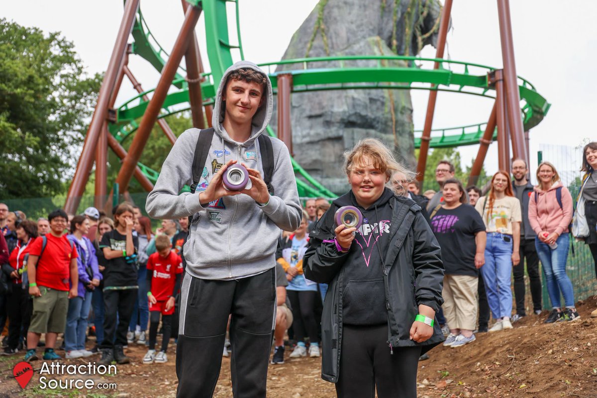 Attraction Source tweet media