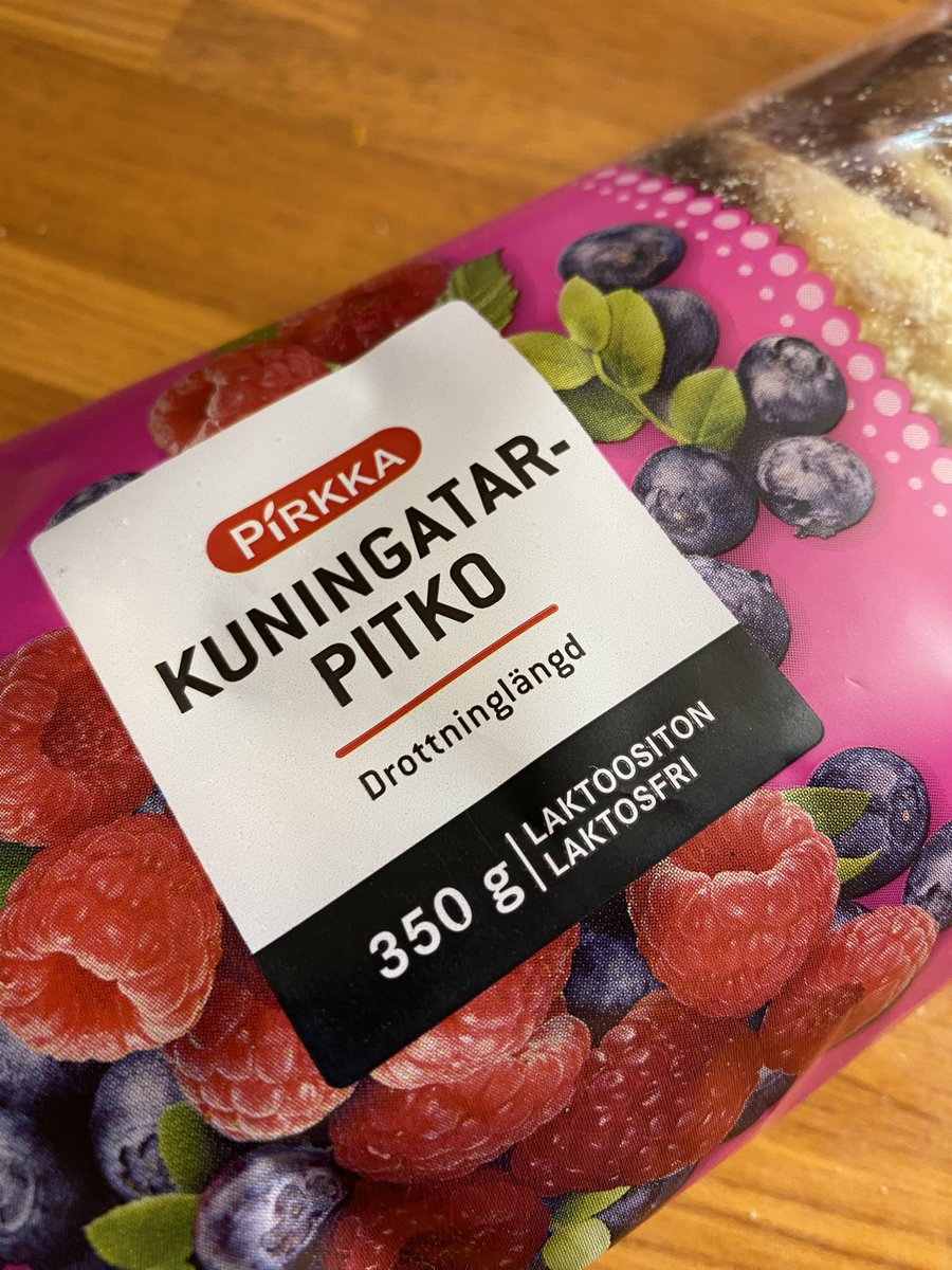 osinkotakomo's tweet photo. Täällä stugalla mummot ja papparaisetkin ostaa #pitko’a - pidetäänkö @Jare37157459 holdissa vai realisoidaanko?
🧐 https://t.co/RkNDP2Kprw