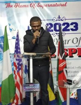 prophetkelvinuz's tweet image. FRIDAY NIGHT PICTORIALS.

IT WAS A NIGHT OF ENCOUNTER. LIVES ARE TRANSFORMED TO THE GLORY OF GOD 

#TheSiegeIsOver 
#TotalDominion