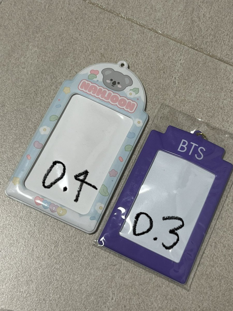 evreeeeee's tweet photo. 양도합니다
첫번째사진은 방탄소년단 한정사용 가능합니다
디아이콘 및 포차코는 정품입니다

털바인더 포카홀더 세븐틴 더보이즈 엑소 엔시티 아이브 르세라핌 에스파 탑로더 산리오 키링 인형 레이스 탑꾸 남준 정국 판매 교환 6공 3공 3단 4단 더키월드 https://t.co/SdagnBoh45