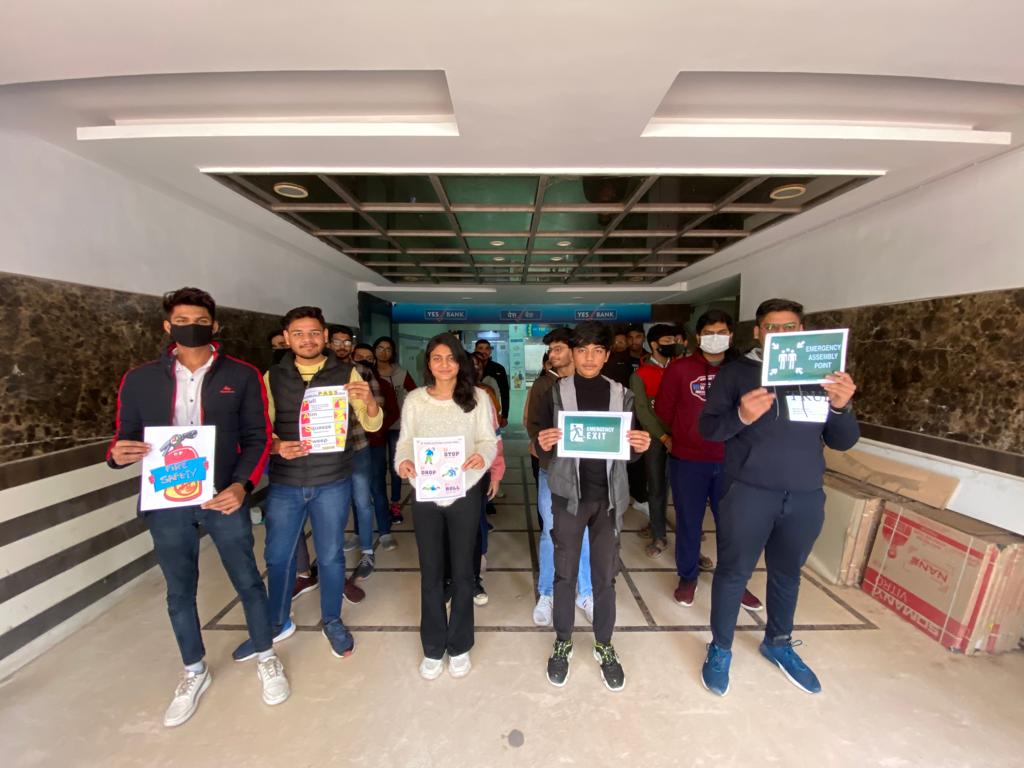 safetycirclechd's tweet photo. Safety Circle recently conducted an impactful evacuation training for school children, empowering them with essential life-saving skills.
Investing in their safety today means securing a brighter and safer future for the next generation.
#safetycircle #schoolsafety #evacution https://t.co/xsUBq8Qdfm