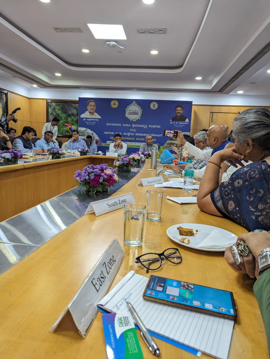 We have made a special request to Sh. <a href="/DKShivakumar/">DK Shivakumar</a> on driving 1. Pedestrian first by design 2. #Iblur junction, ORR/#SarjapurRoad holistic #mobility devpt 3.#Mahadevapura Municipality,better ward delimitation &amp; 3rdtier governance as per #BSPatilCommittee reforms <a href="/osd_cmkarnataka/">Office of the OSD to CM Karnataka</a>