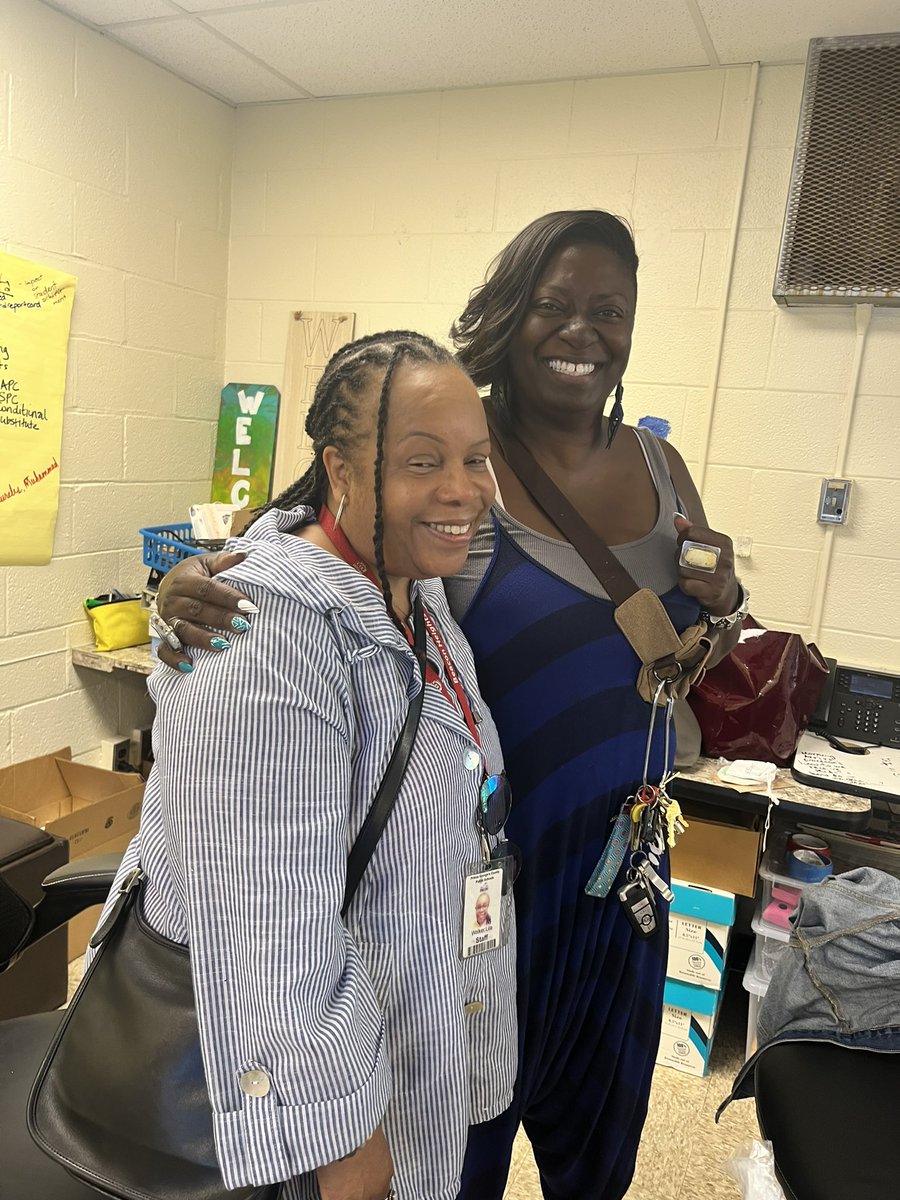 Area I - Prince George's County Public Schools (@area1pgcps) on Twitter photo A super sweet moment captured! <a href="/BeaconPrincipal/">Lila Walker, Ed.D</a> stopped by to provide gifts & well wishes to her former AP, now 1st year Principal of <a href="/dheights_es/">District Heights Elementary School</a>! Now “all the things” have a place in your new principal pouch😉! <a href="/KasandraLassit4/">Dr. Kasandra Lassiter</a> <a href="/pgcps/">PGCPS</a> A super sweet moment captured! <a href="/BeaconPrincipal/">Lila Walker, Ed.D</a> stopped by to provide gifts & well wishes to her former AP, now 1st year Principal of <a href="/dheights_es/">District Heights Elementary School</a>! Now “all the things” have a place in your new principal pouch😉! <a href="/KasandraLassit4/">Dr. Kasandra Lassiter</a> <a href="/pgcps/">PGCPS</a>