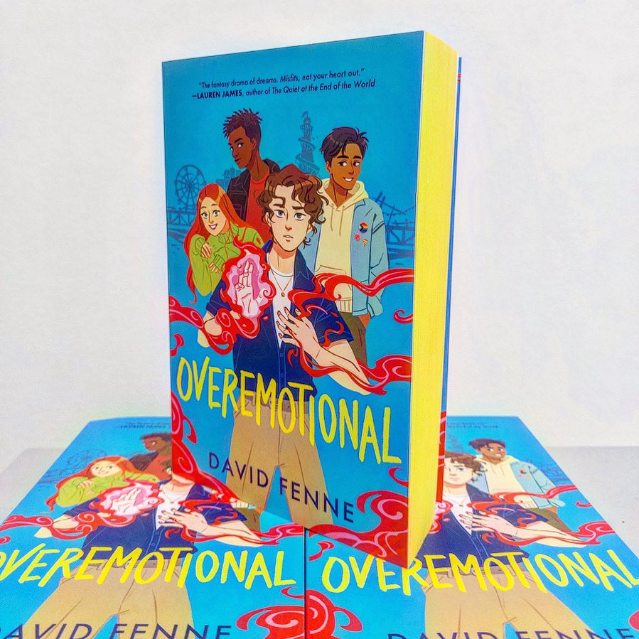 💛You want sprayed edges? 💛 The signed special edition of OVEREMOTIONAL with stunning yellow spredges is releasing soon from @ForbiddenPlanet 🚀🥳 

Pre-order it here: 
forbiddenplanet.com/393086-overemo…