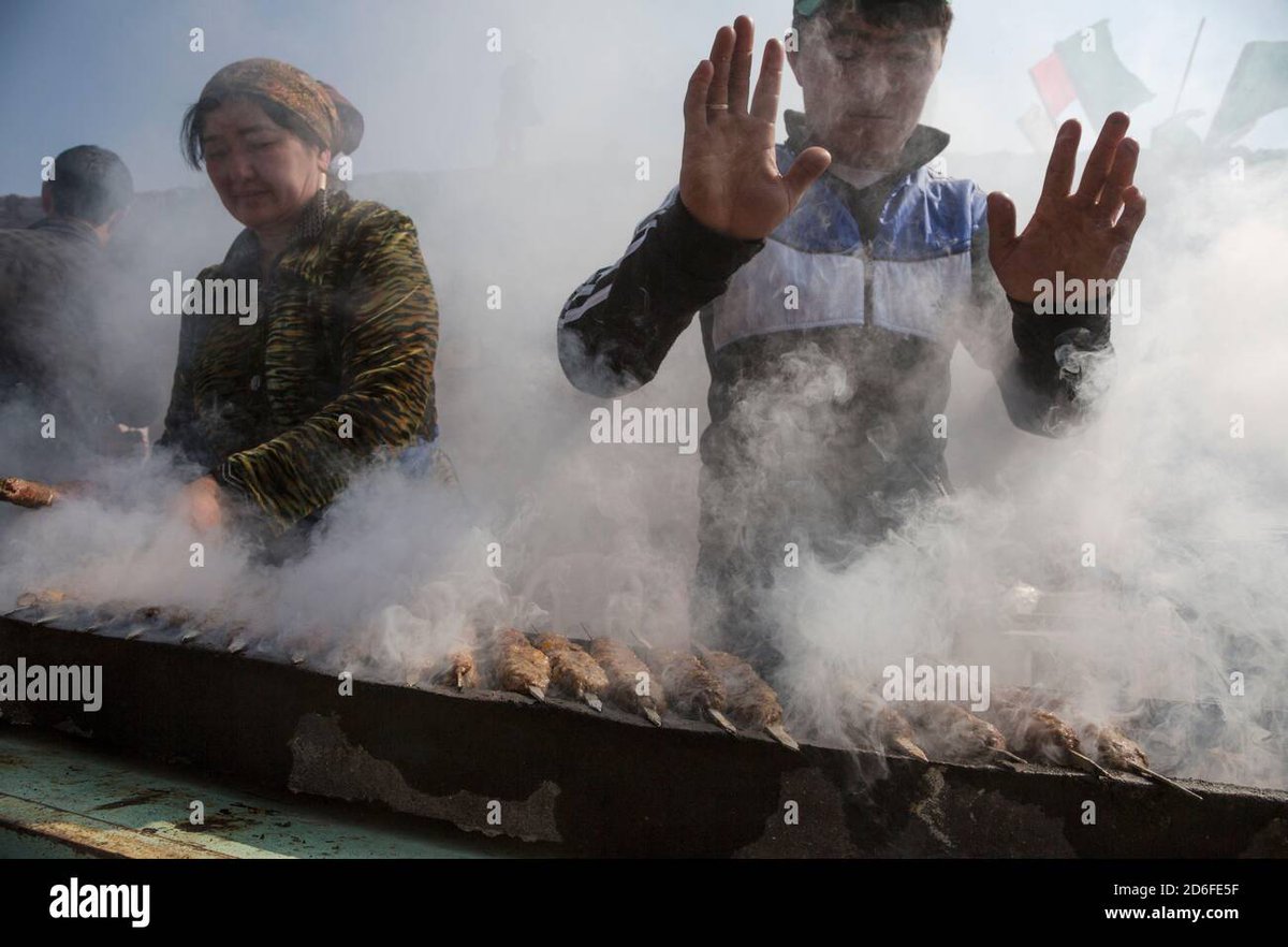 binorable's tweet photo. Street food in different countries
#AlamyPOTM #WorldStreetFood
IDs: 2AKD32A, 2AFGBF2, 2R5J0WC, 2D6FE5F
Add. IDs: M79R8D, 2GDP95P, PGT686, 2J1PJJB
@AlamyContent https://t.co/VWYeioD5a6