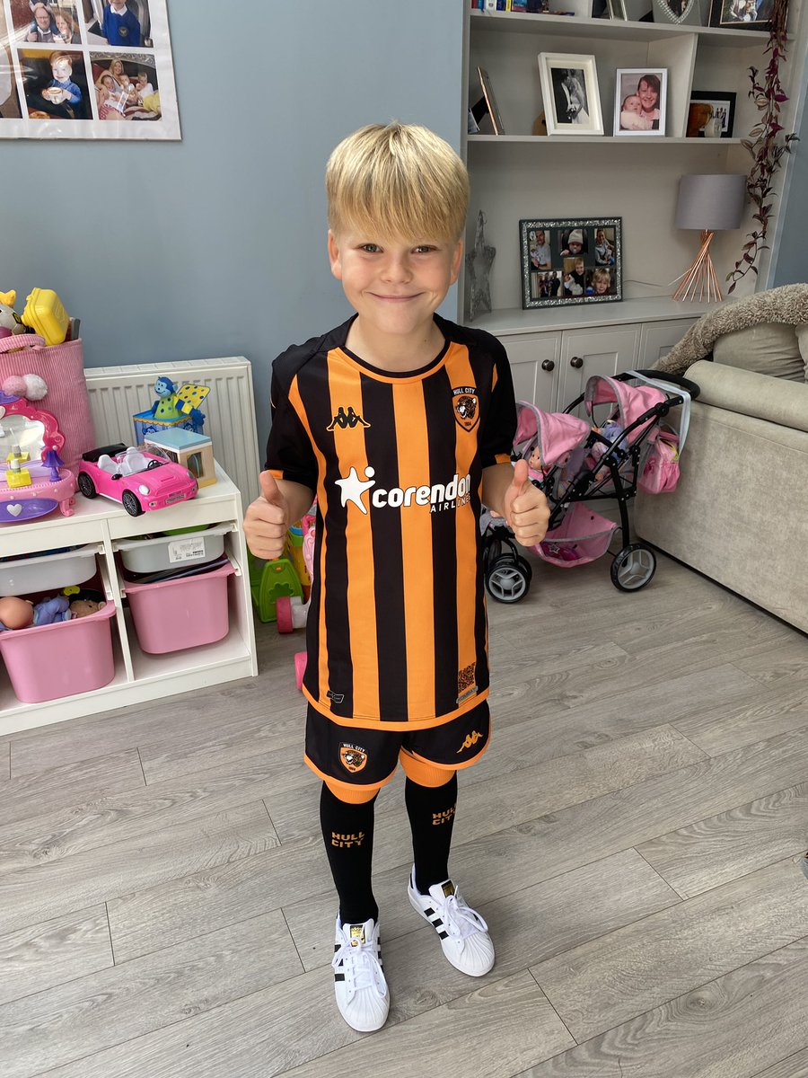 dazpattrick's tweet photo. New kit day 😍🐅@HullCity https://t.co/Ta2fR2SxCc