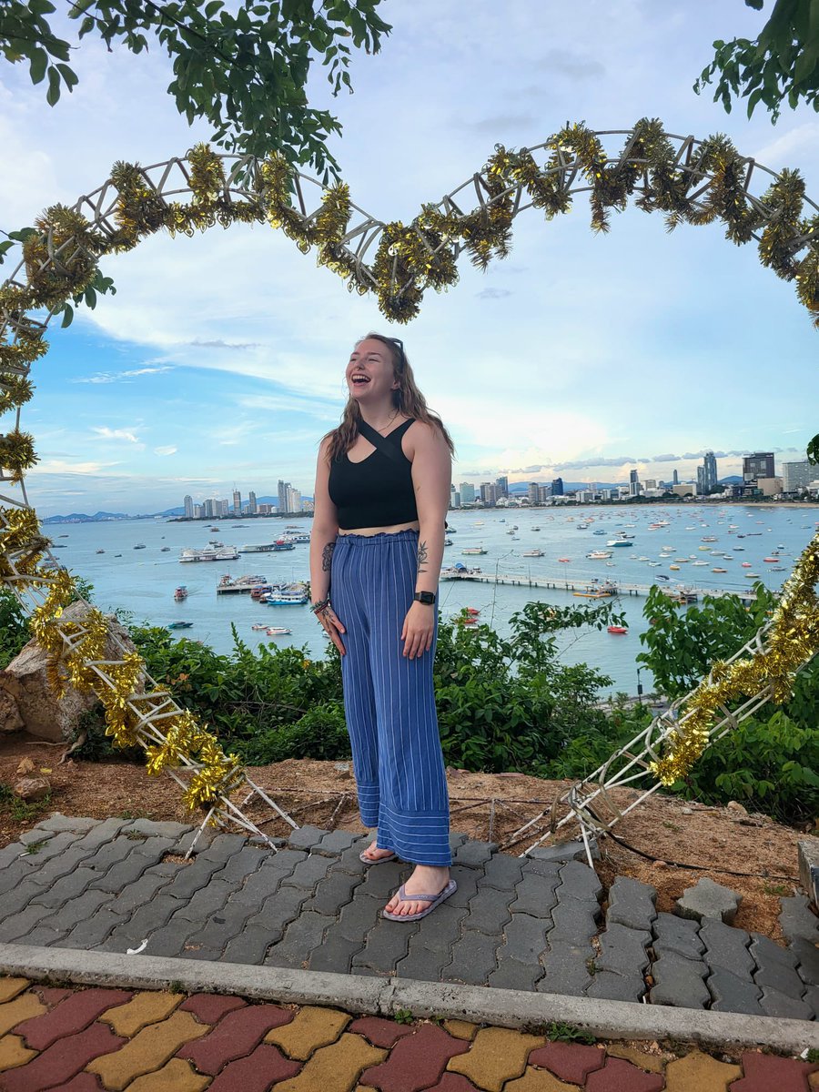 Mme Biem tweet media