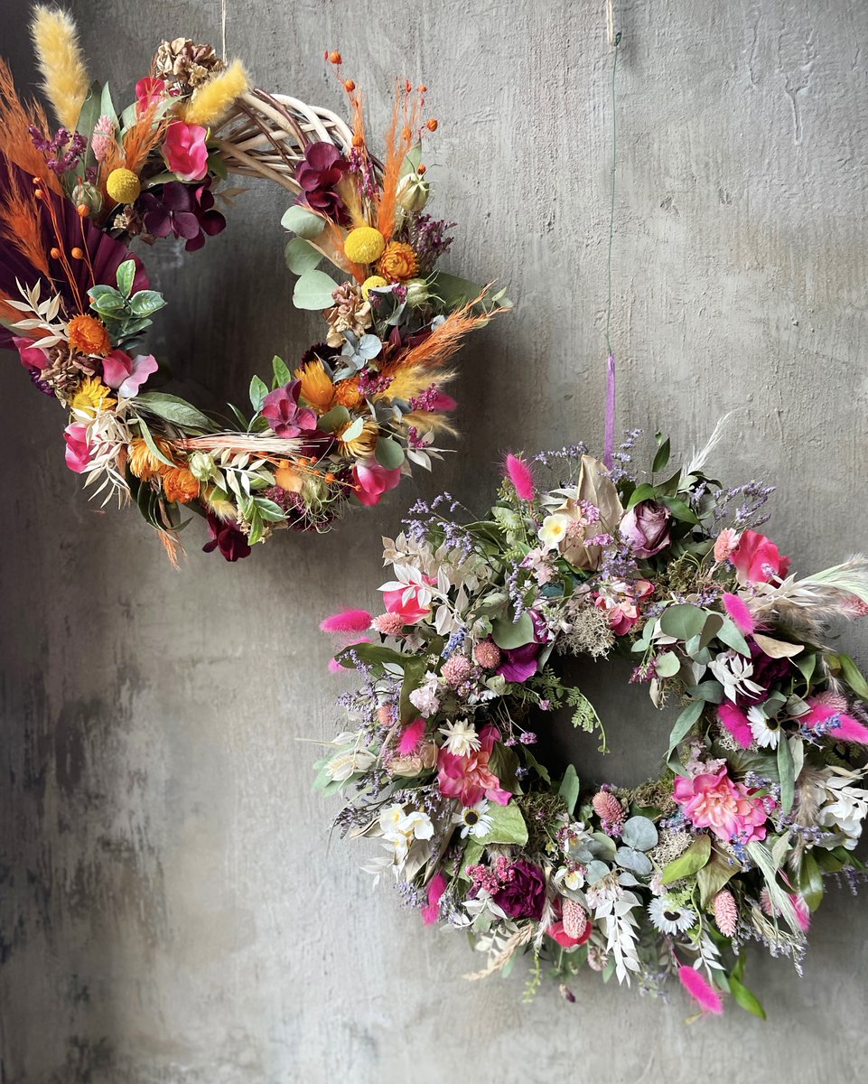 Vinetta Flower Gallery tweet media