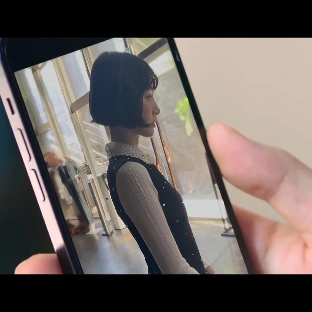 #ParkGyuYoung wore #MIUMIU Cardigan & Minidress in Netflix Drama, #CELEBRITY Episode 3. #박규영 #셀러브리티 #드라마패션 #미우미우 #kdrama_fashion #kdramastyle #parkgyuyoungstyle...