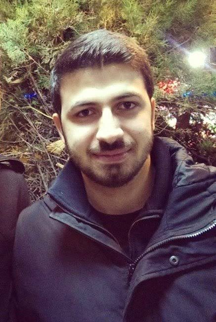 Başta Ankara’da bir üniversite tercihine neden olduğum Ömer, Yüksek İhtisasta şehadet haberini aldığımız Mustafa ve Cebeci Kampüsünün dirilişinin diyeti olan Yasin Naci olmak üzere tüm şehitlere Allah’tan rahmet diliyorum.

Dünya hayatından böylesi bir sonla kurtulmak ümidiyle 🙏