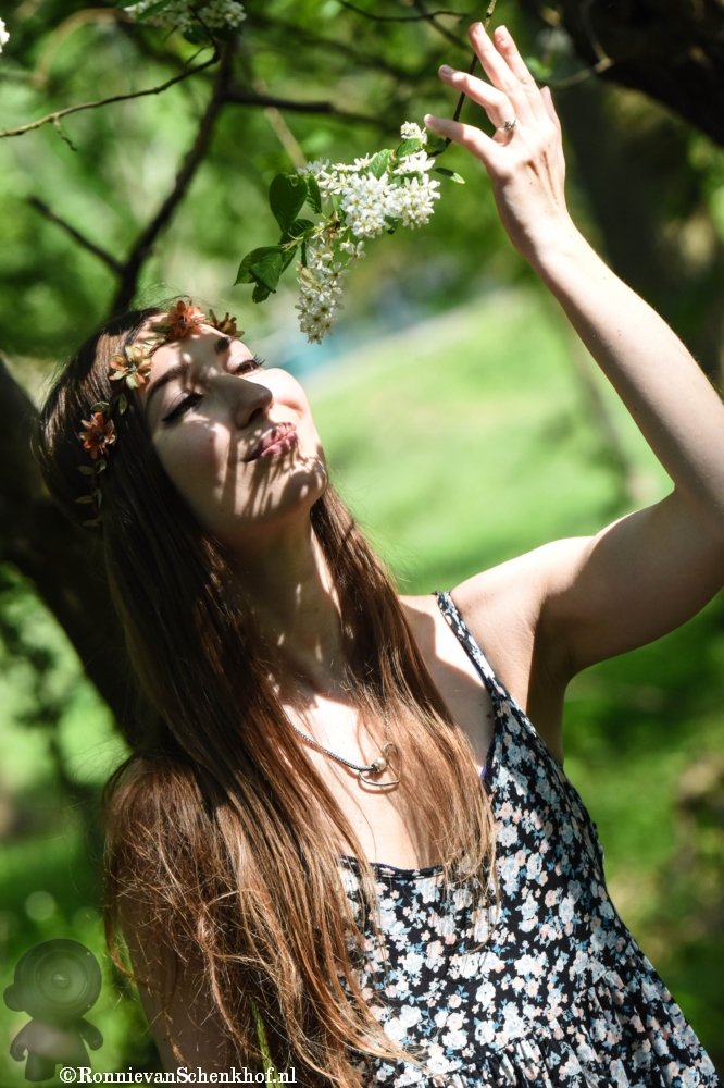 Vanavond optreden bij een uitverkocht Italiaans TuinDiner! Zin in!! 🎤🎸🎶 

<a href="/Tuindiner/">Tuindiner</a>
#fabianadammers #singersongwriter #fabfolk #music #tuindiner