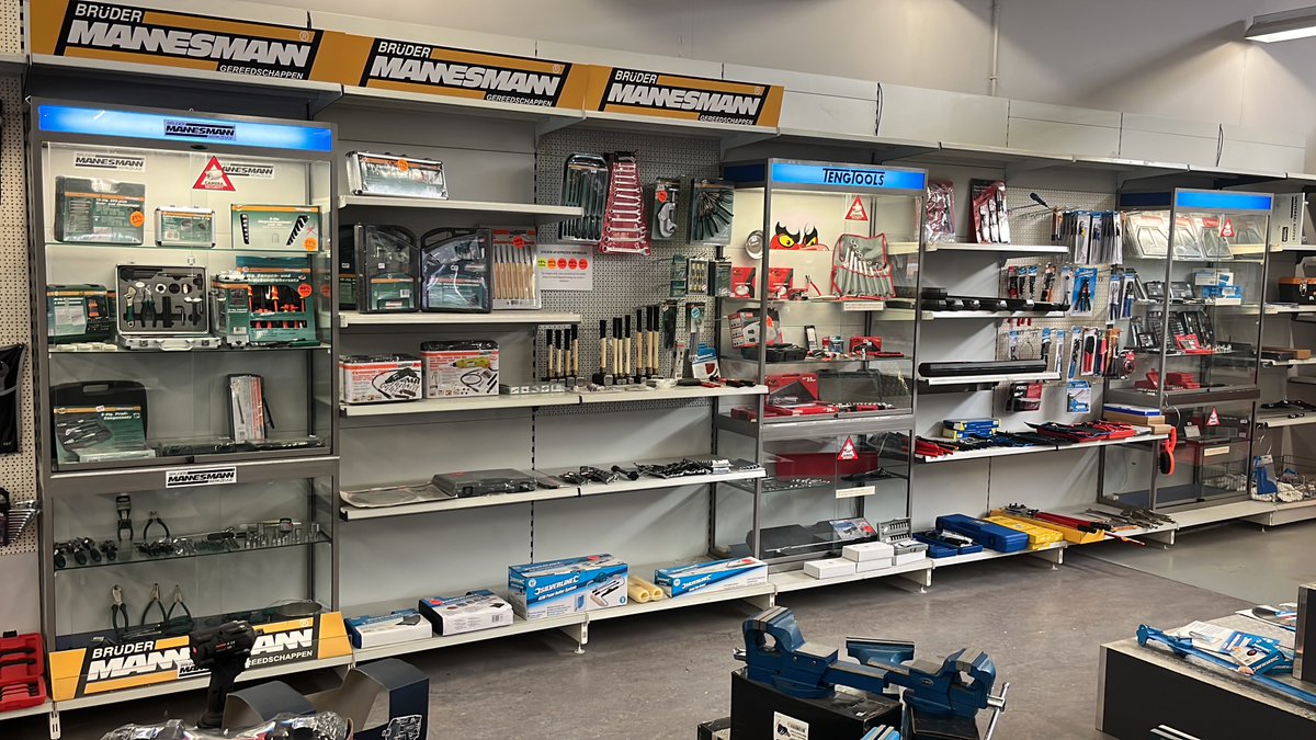 Tools_n_More's tweet photo. Ruim assortiment #gereedschappen bij Tools-n-More. Kom langs of bestel online op https://t.co/quSoJcv36q https://t.co/brjwsIXiWI