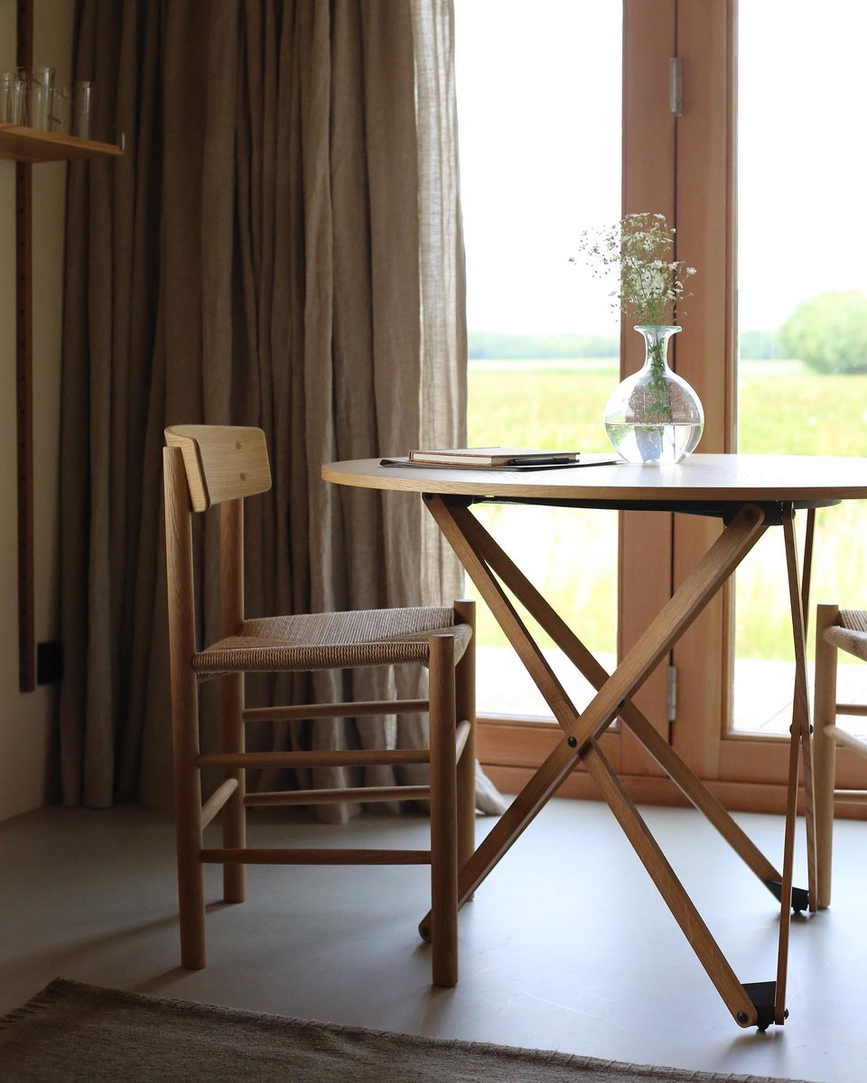 We hebben leuk nieuws. De off grid Pine Cabin is nu open voor boekingen. Je bent van harte welkom!
bymolle.com/nl/pages/stay-…