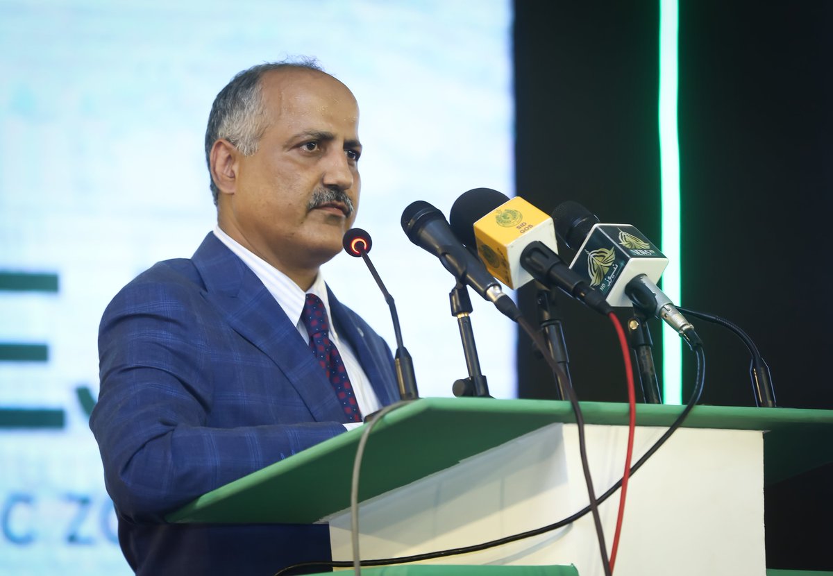 Mr. Abdul Azeem Khan Uqaili, CEO of <a href="/OfficialSEZMC/">SEZMC</a>, addressing the Dhabeji SEZ groundbreaking ceremony, urging investors to consider opportunities that uplift marginalized communities and bridge socio-economic gaps.

#DhabejiSEZ