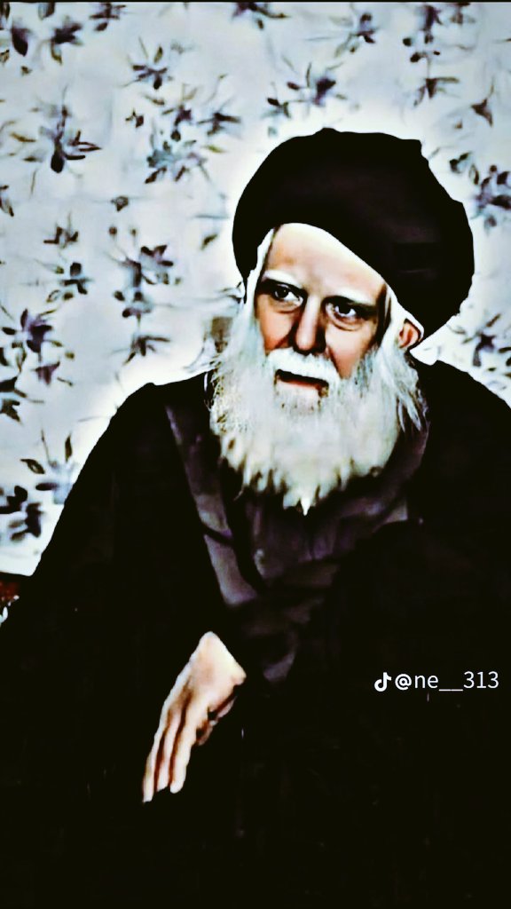 يا صاحِبَ الحق فل حق معك وانت معا الحق،، يامن قام بسيف جده
قم وقرع اسماع الضلمه
#إلا_محمد_الصدر