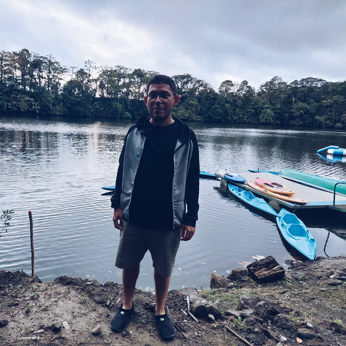 Parque Nacional Volcán Arenal.
Ambiente muy tranquilo, para descansar.
#volcanarenal #CostaRica #Volcán #guatuso