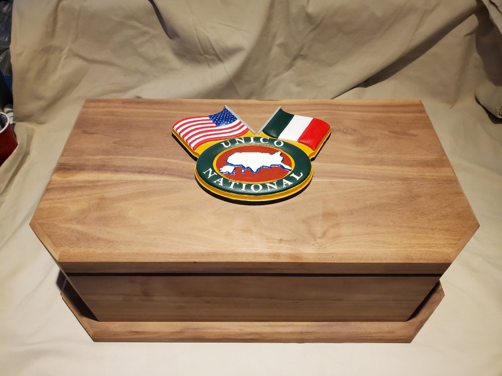 SouthsideTG208's tweet photo. Beautiful hand crafted custom-made walnut humidor that we are raffling for our Italian-American service organization @UNICONational 
Tickets are $20 each drawing is July 29th
@tboystrb @HardcoreItalian @GrowingUpItalia https://t.co/kTJ8hEq95y