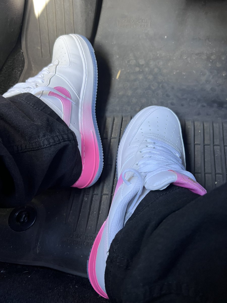 dubhexx1's tweet image. #KITD AF1 Lotus Flower. In honor of the Chinese homies