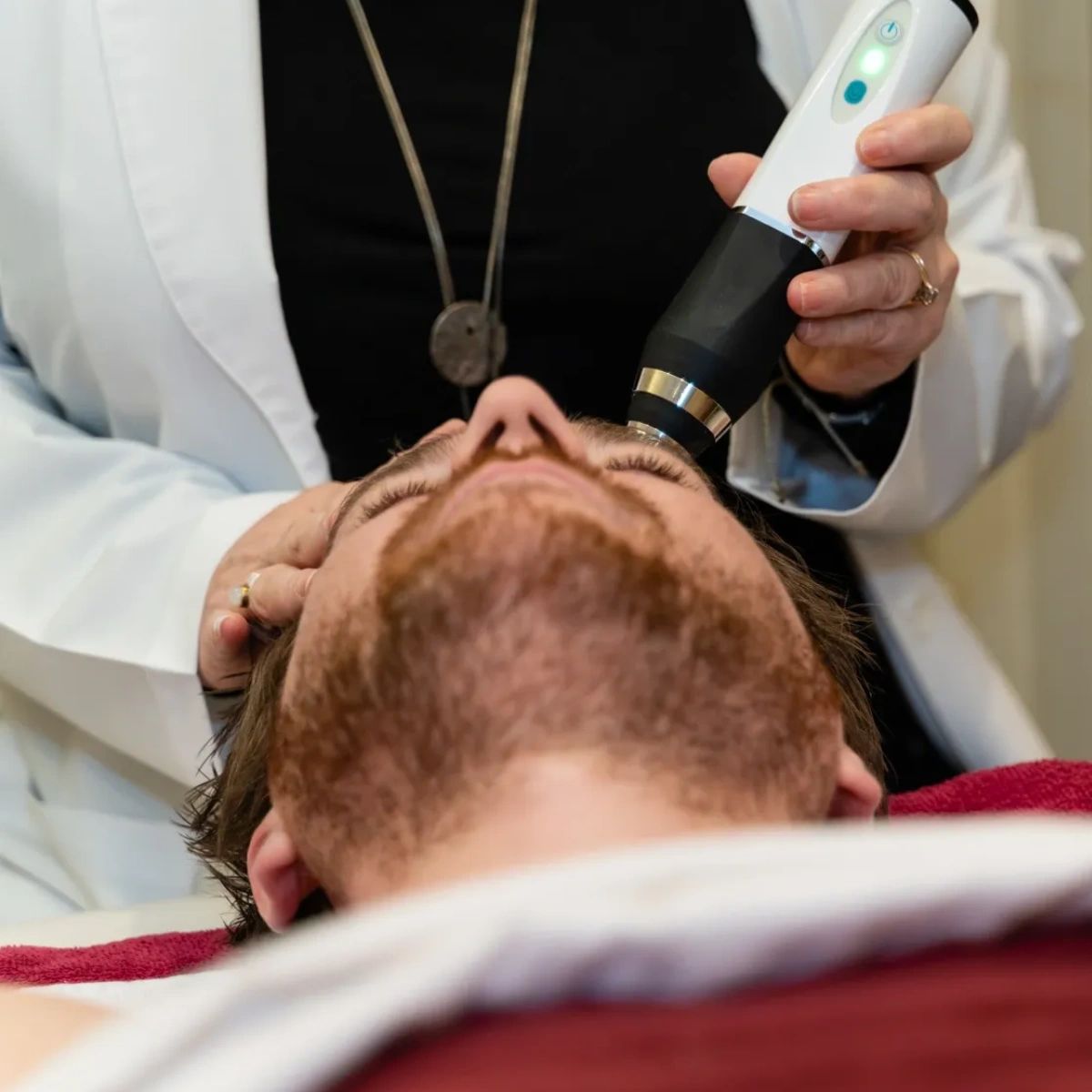 EliteLaserHair's tweet photo. Are you tired of dealing with unwanted hair? Consider laser hair removal! Whether you want to target specific areas or go for a full-body treatment, we've got you covered. #EliteLaserCenter #StonyBrookNY #PainFreeHairRemoval https://t.co/Oq6sbxLwwm