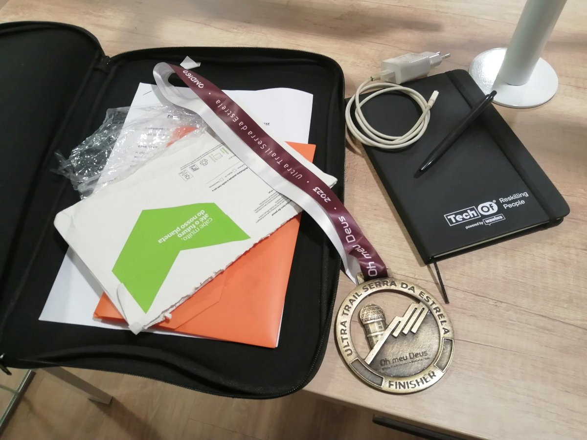 CarlosH85430696's tweet photo. Medalha de finalista da edição de 2023 do percurso dos 160 km do Oh Meu Deus, recebida em 11 de julho de 2023, terça-feira #atrp #itra #medal #medalha #techof #trail #trailrun #trailrunner #trailrunning #ultratrail #ultratrailrun #ultratrailrunner #ultratrailrunning https://t.co/yuIAuqcRhV