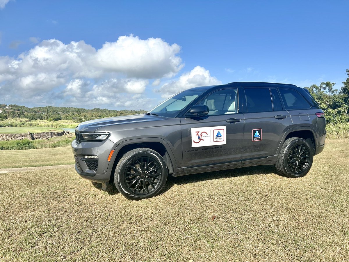 royalisabela's tweet photo. Gracias a @Chrysler @sajoruiz por el apoyo con nuestro torneo invitacional 2023. 
.
#royalisabela #invitational https://t.co/lkR0N9o9Dq