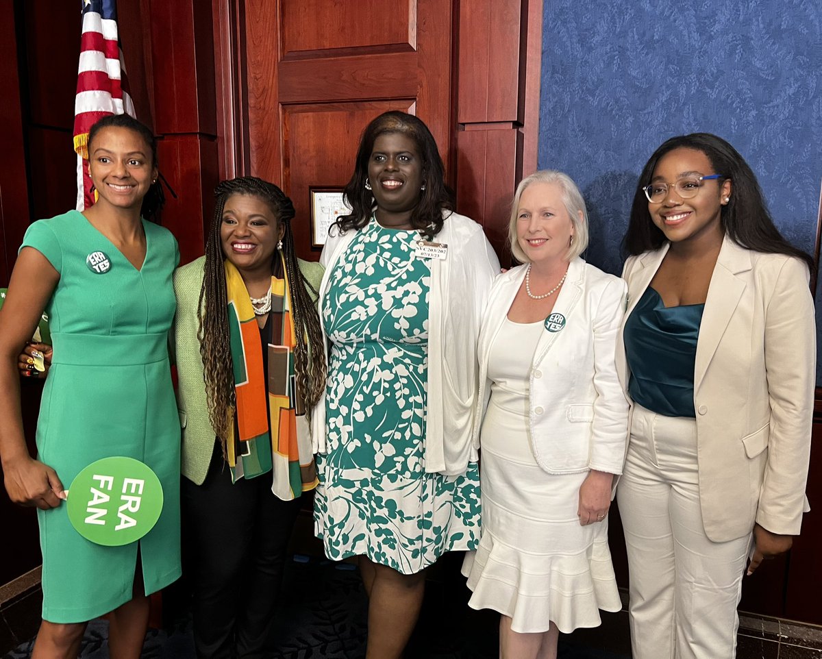 VANOWChapter's tweet photo. Lots to unpack this week where we’re fighting for women’s rights, #LGBTQ+ people, racial justice, repro choice,&amp; more;we’re using the #EqualRightsAmendment at  federal &amp; state levels as a tool to rid our nation of enduring discrimination &amp; lack of accountability #ERANow #abortion https://t.co/8BT42jx9c9